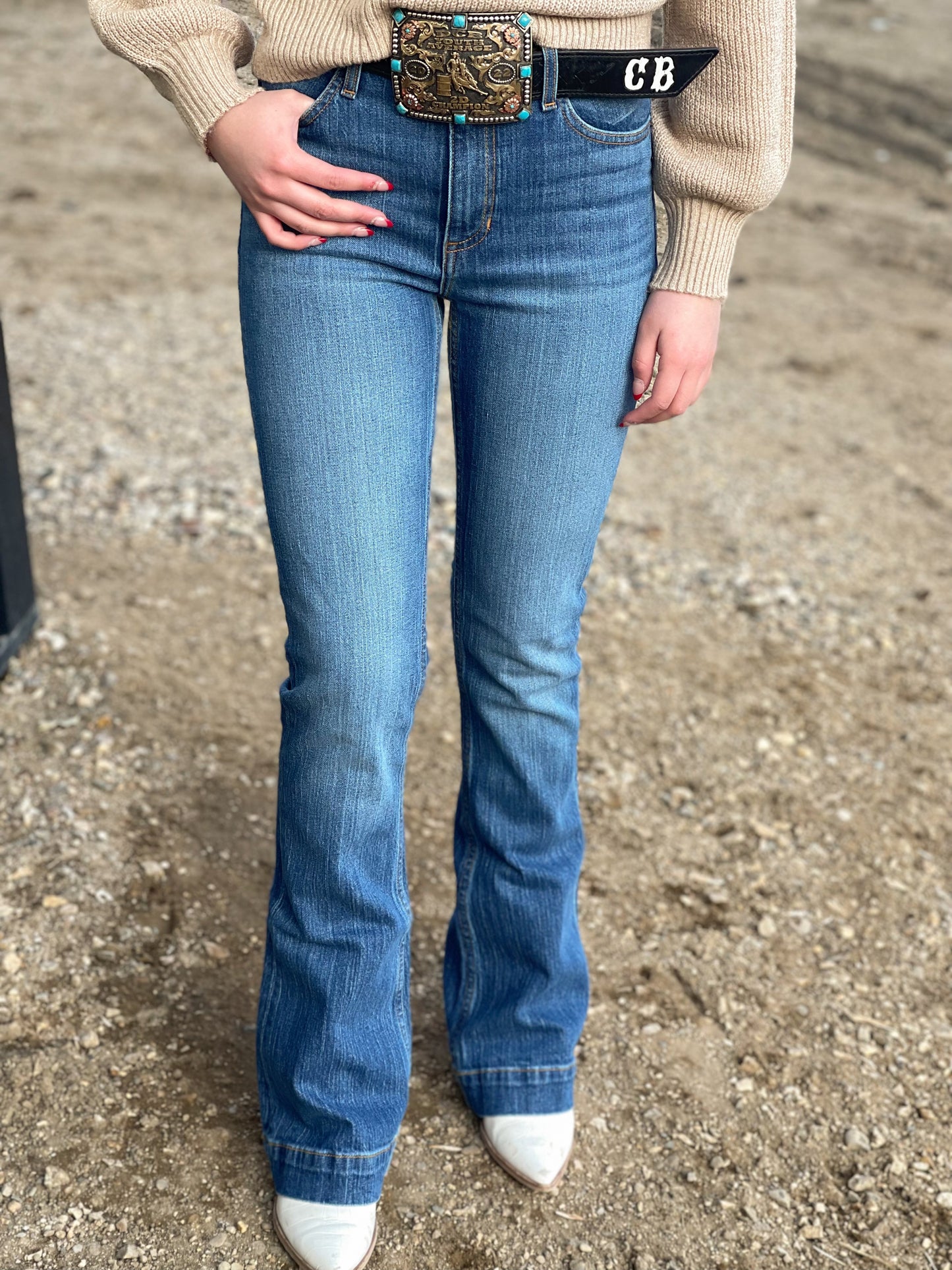 *Damaged* Kimes Ranch -Jennifer - Mid Wash