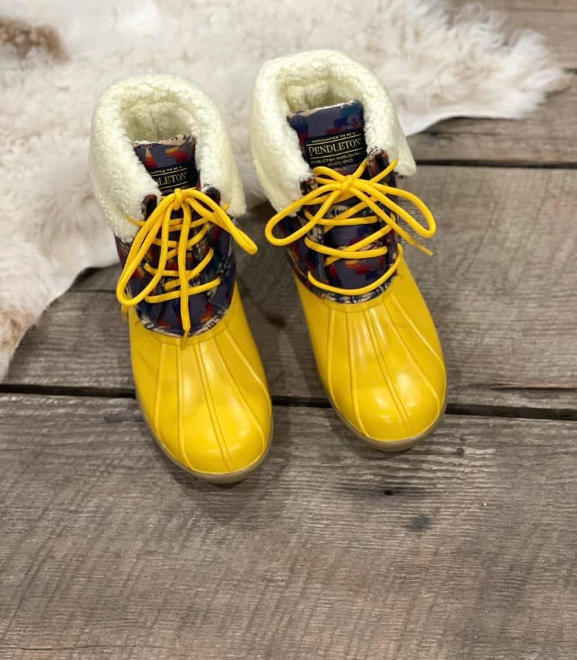 Pendleton Women’s Yellow Tucson Duck Boot