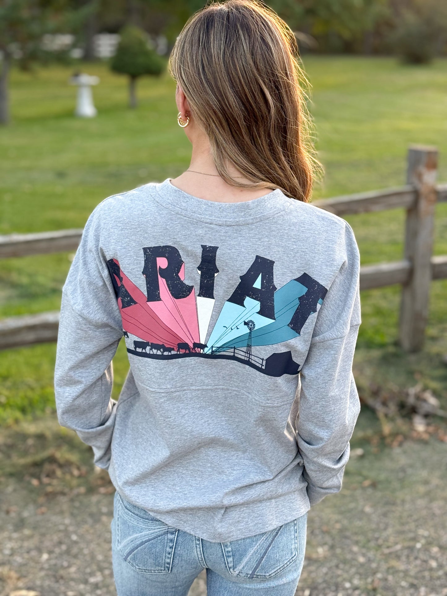 Ariat - Fun Farm Oversized Tshirt - Heather Grey
