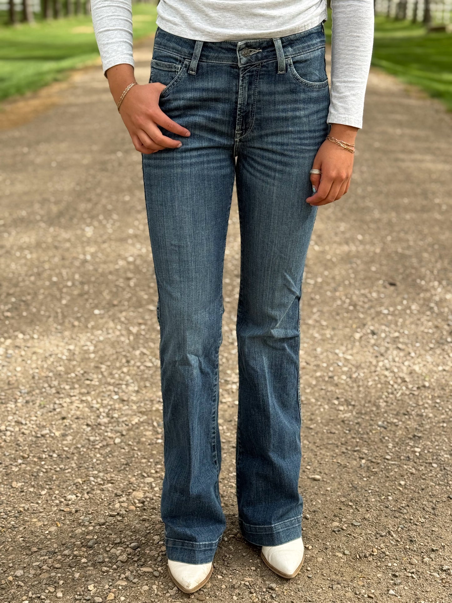 Ariat - Greysn High Rise - Slim Trouser