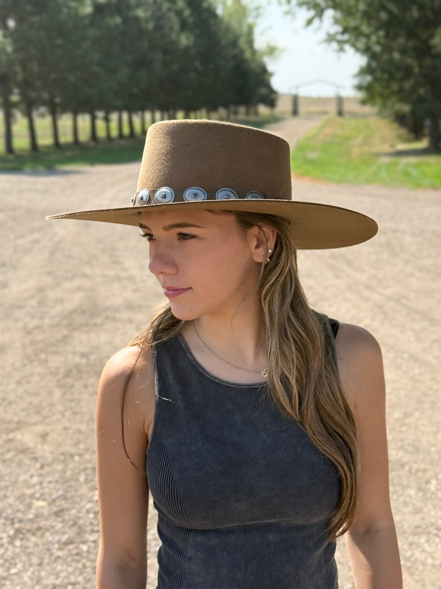 Charlie 1 Horse - High Desert - Pecan