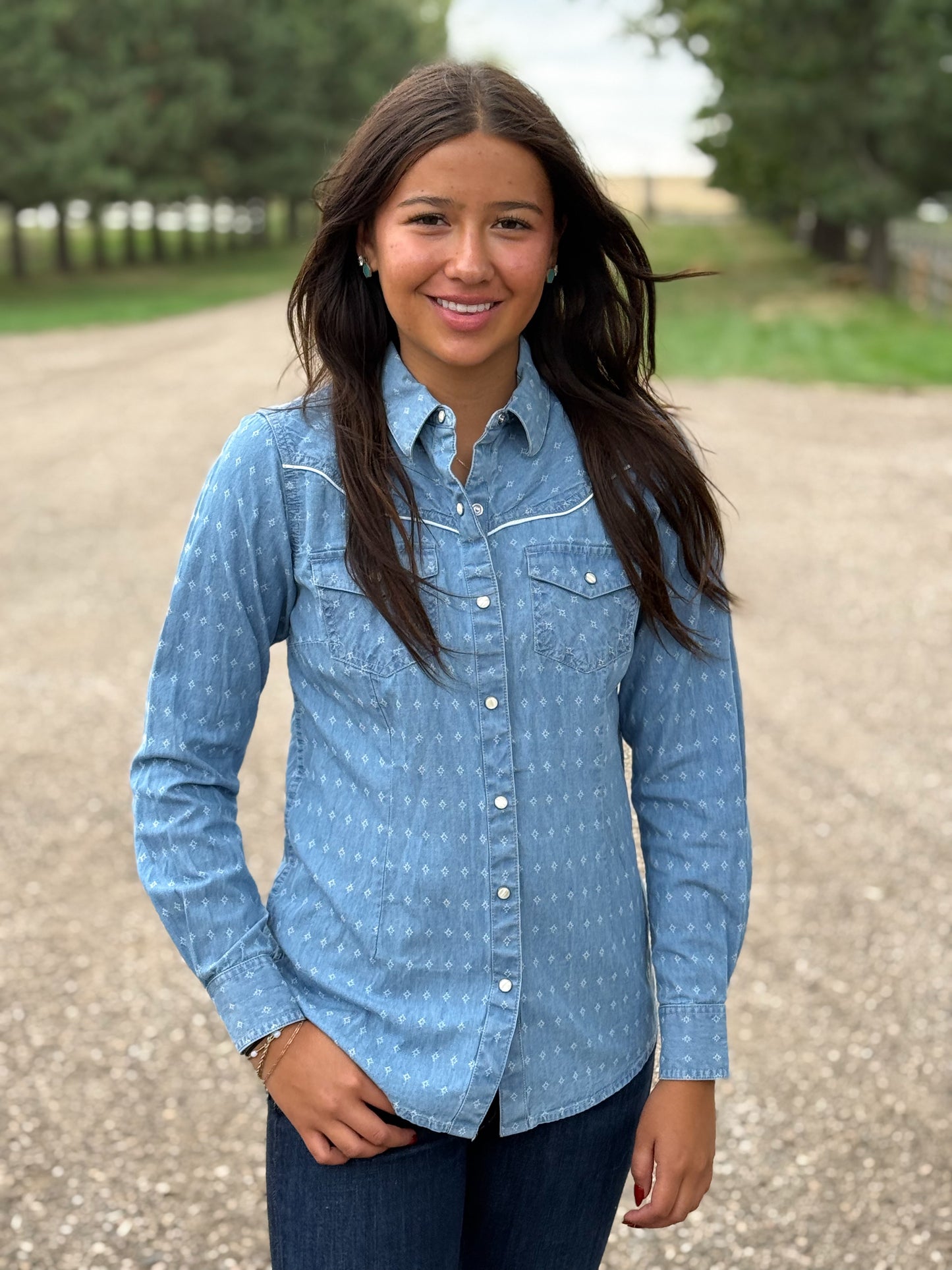 Ariat - Women’s Jade Western LS Snp Shrt - Chambray Dobby