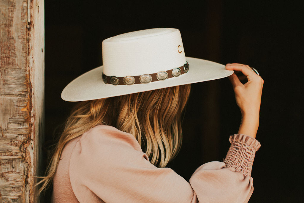 Charlie 1 Horse - Sierra Desert - Straw
