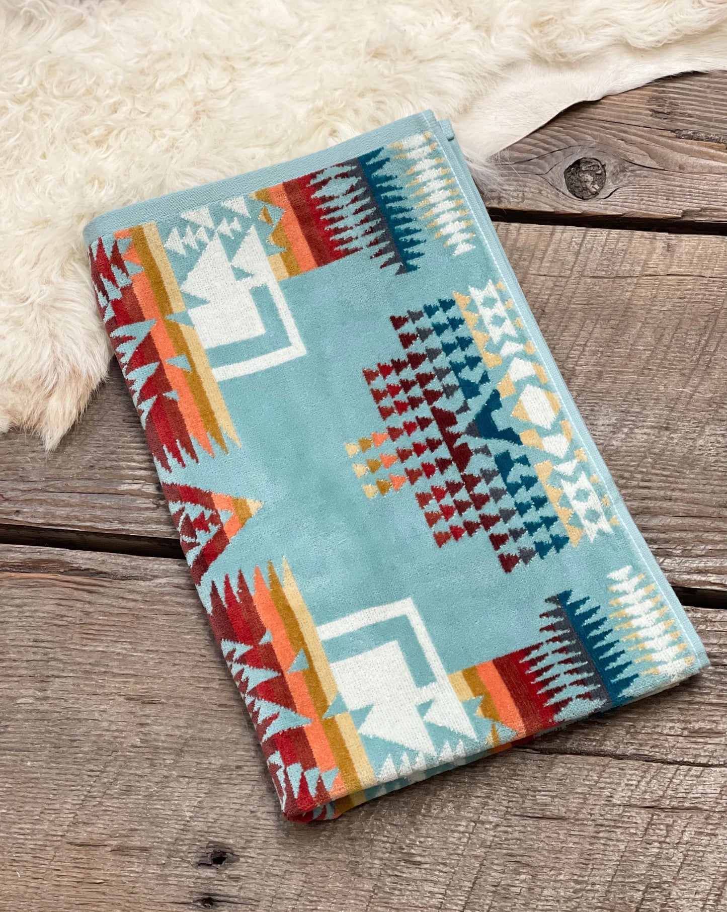 Aqua Chief Joseph Hand Towel