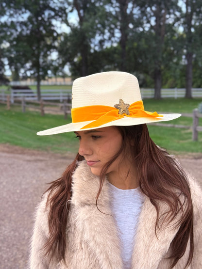 Charlie 1 Horse - Lone Star Love - Natural