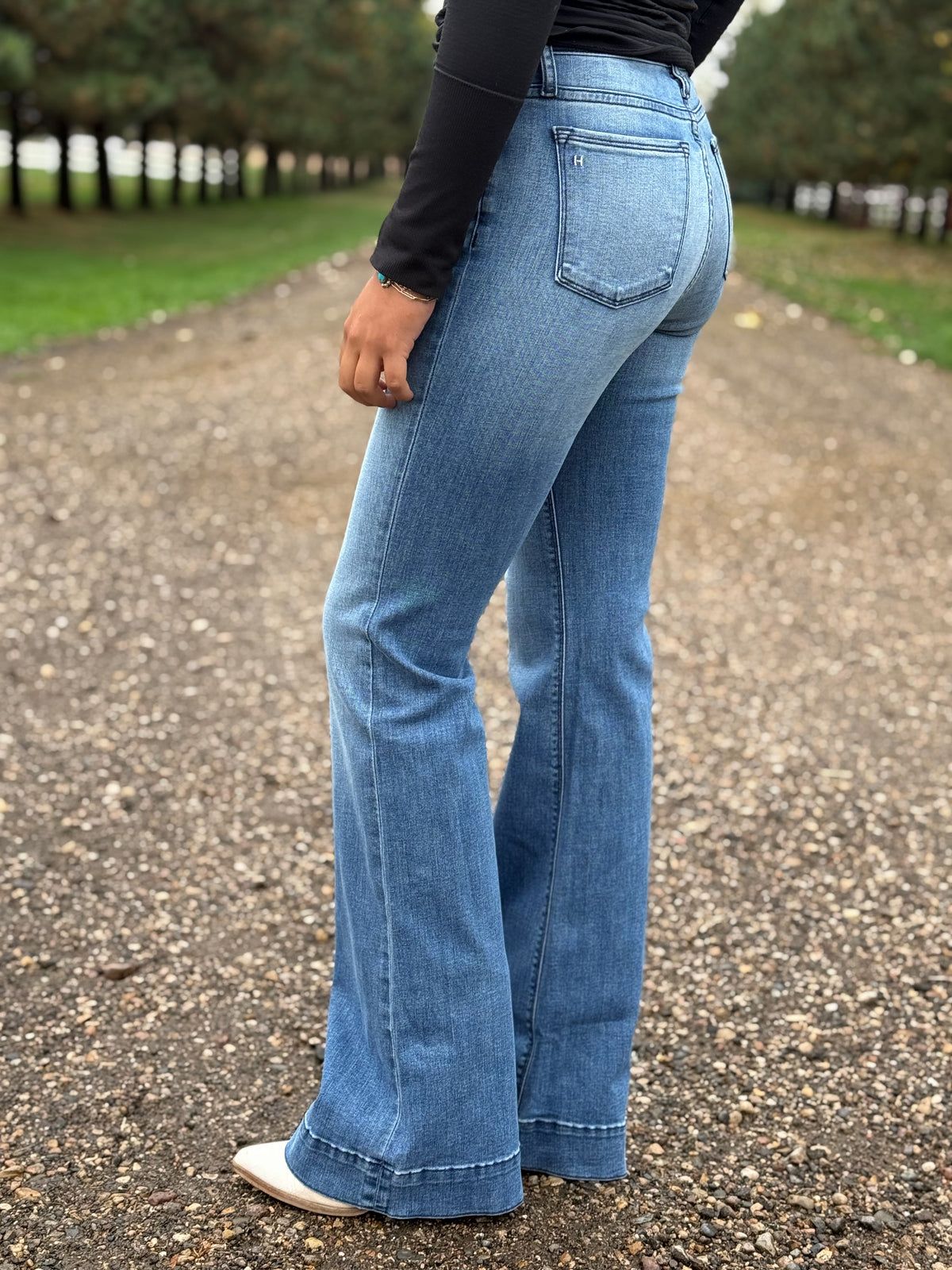 HAALA - Bella Trouser - Vintage Blue: Navy Stitch