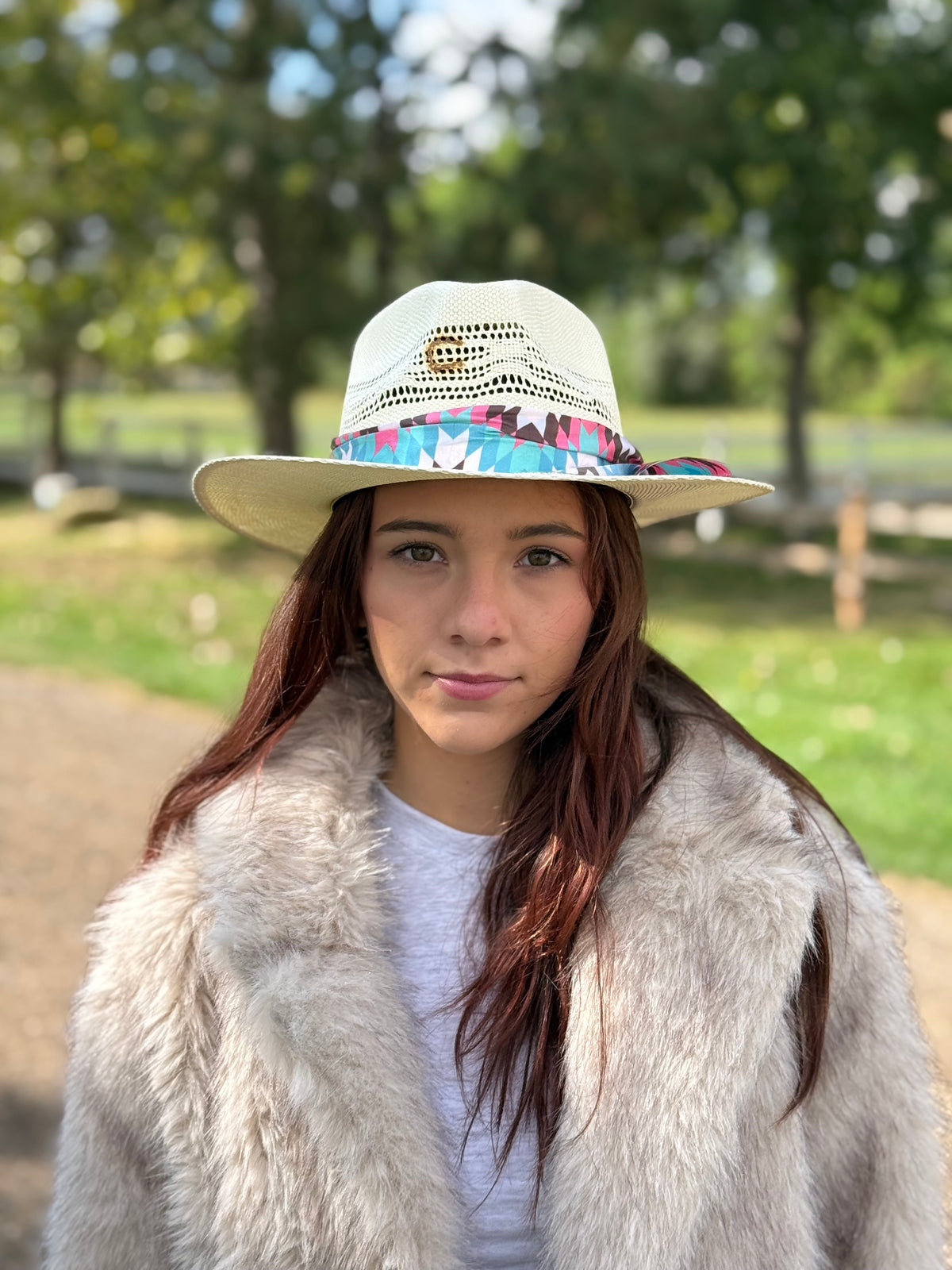 Charlie 1 Horse - Hissy Fit - Natural
