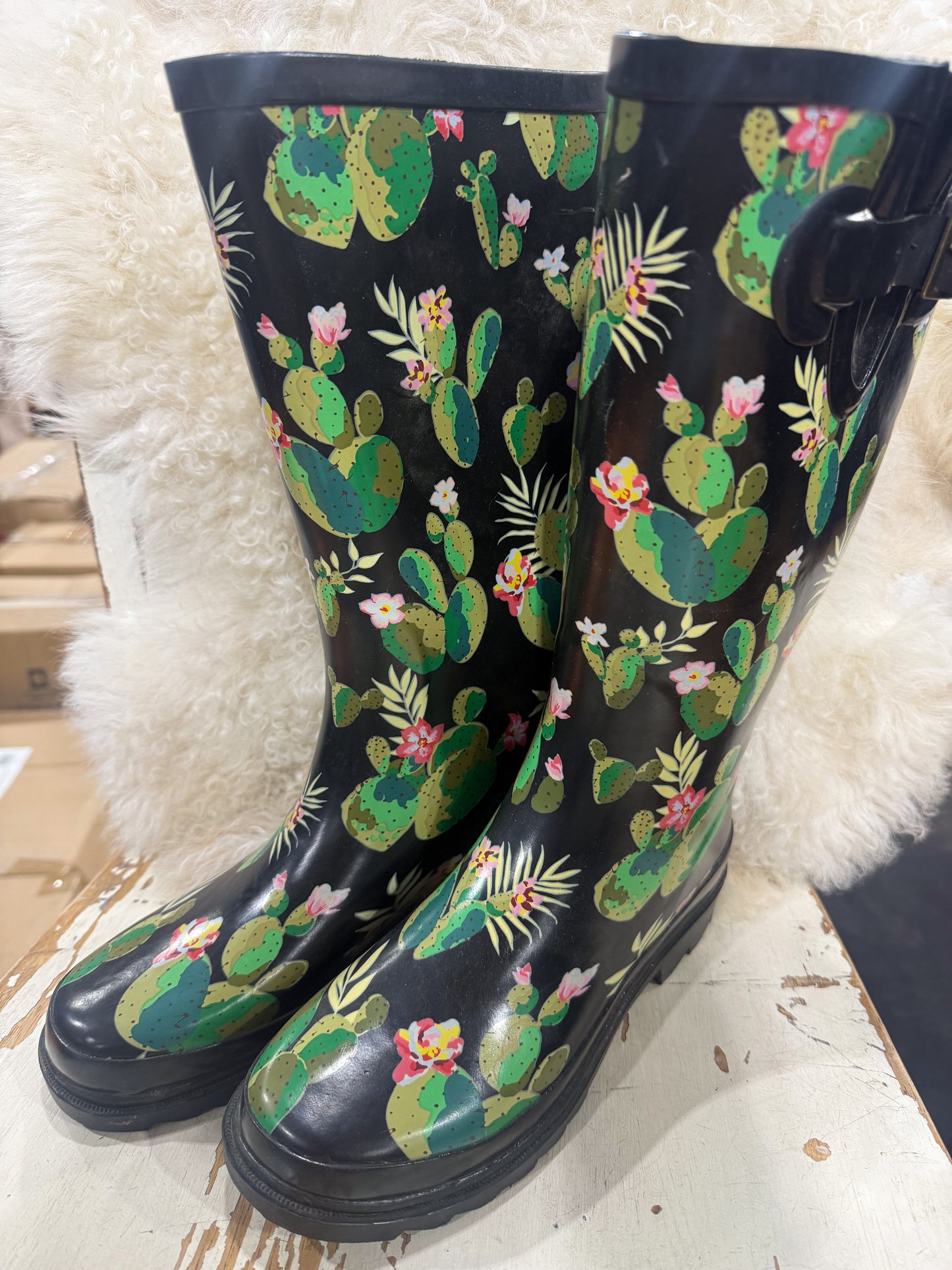L&B Cactus Muck Boots