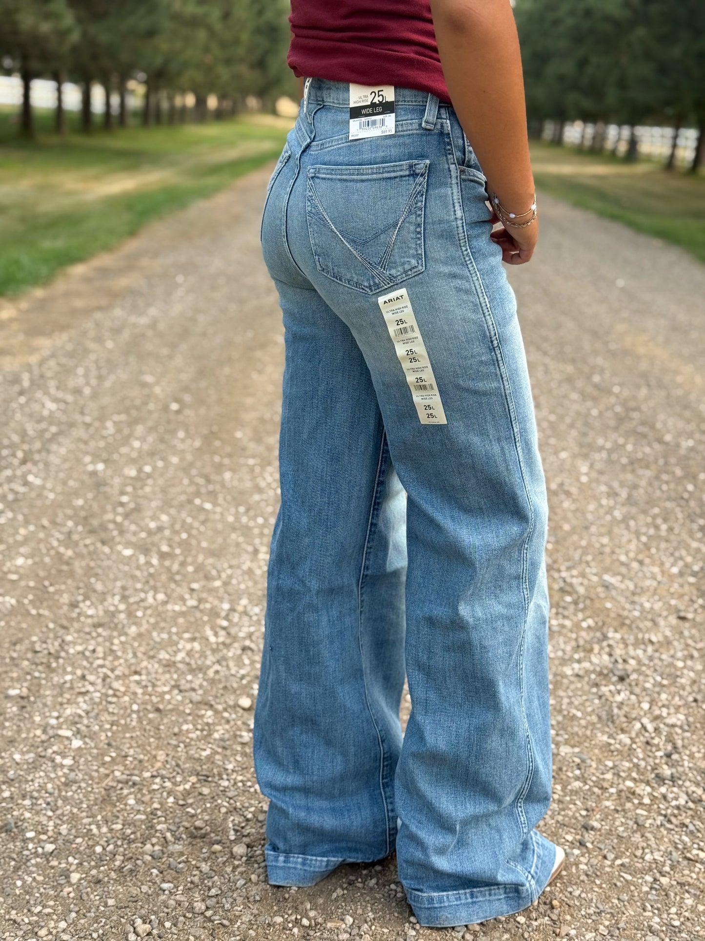 Ariat - Ultra High Rise Luana - Wide Leg