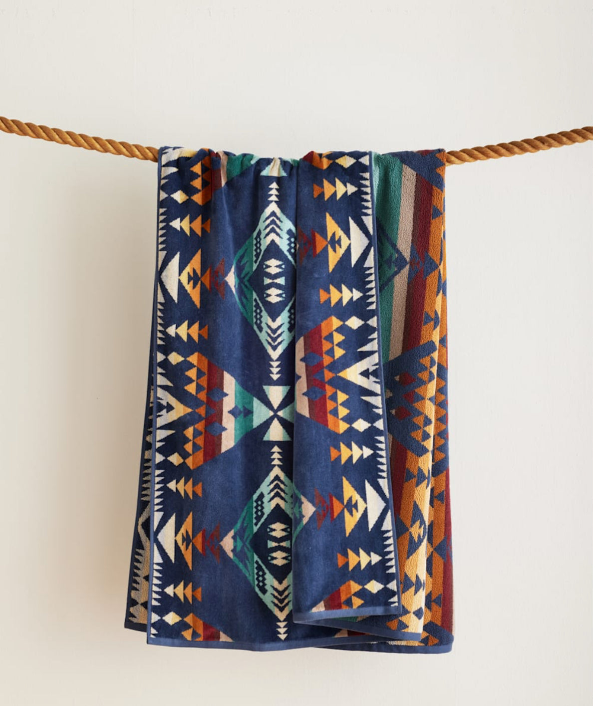 Diamond Peak Spa Towel - 53590 (XB233)