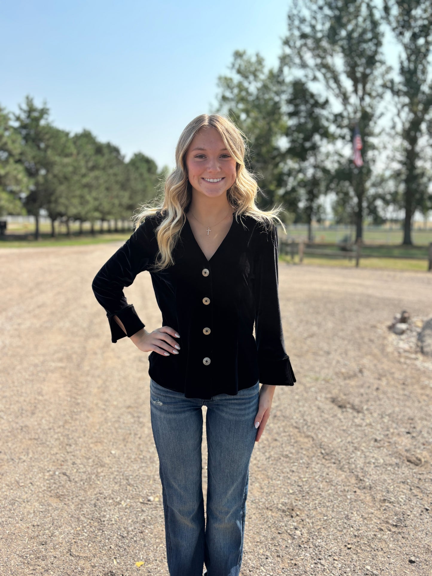 Silverado - Rebecca Velvet Shirt - Tuxedo