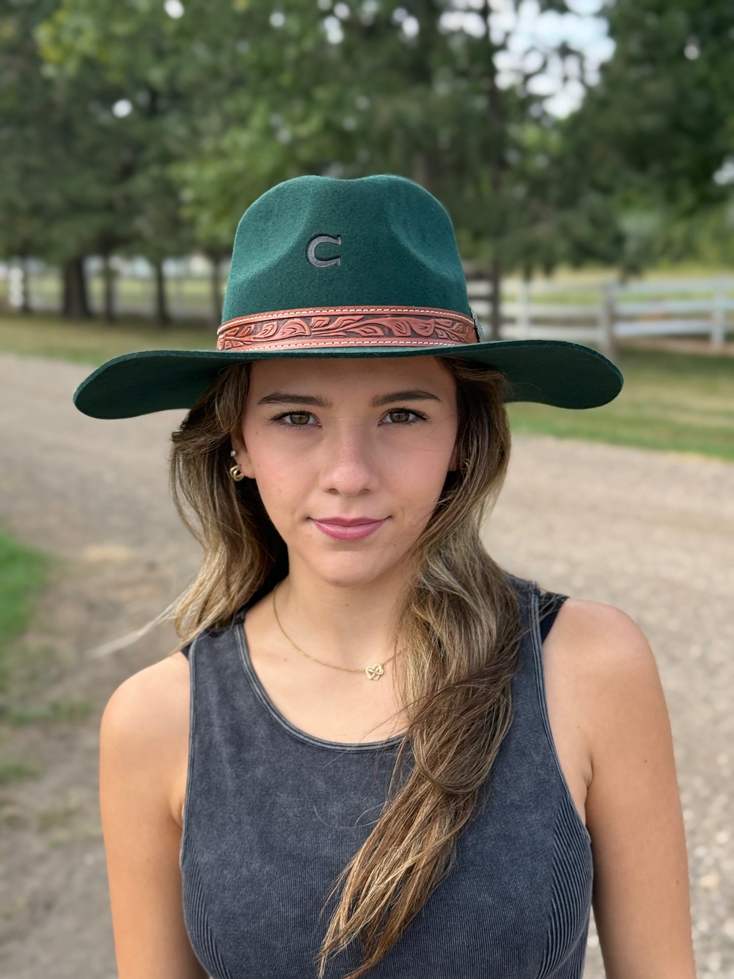Charlie 1 Horse - White Sands - Green