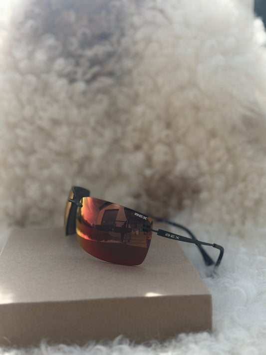 Bex- Fynnland XL-OTG Black Brown/ Red Display(OPEN BOX- SOLD AS IS- FINAL SALE)