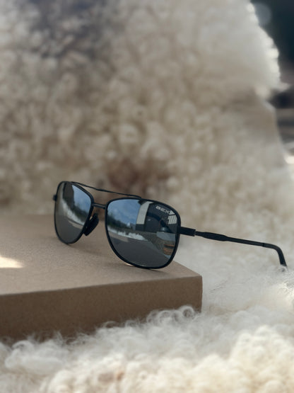 Bex- Draeklyn Black Gray/ Silver Display(OPEN BOX- SOLD AS IS- FINAL SALE)