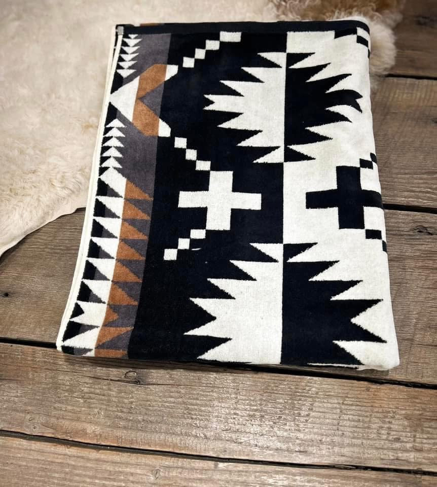 Spider Rock Bath Towel - 52908 (XB218)