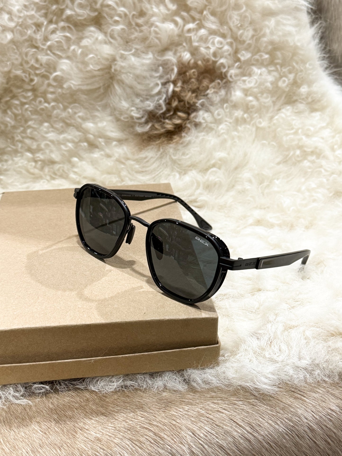 BEX Sable (Matte Black/Gray-Solid)