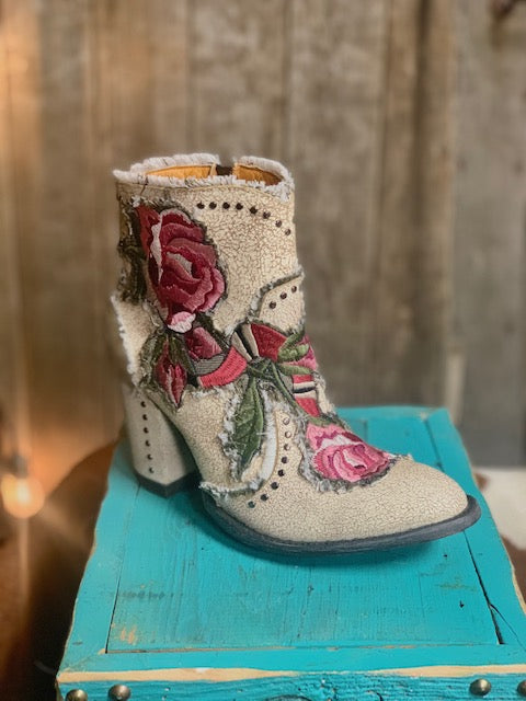 Old Gringo - Carla Short 6"