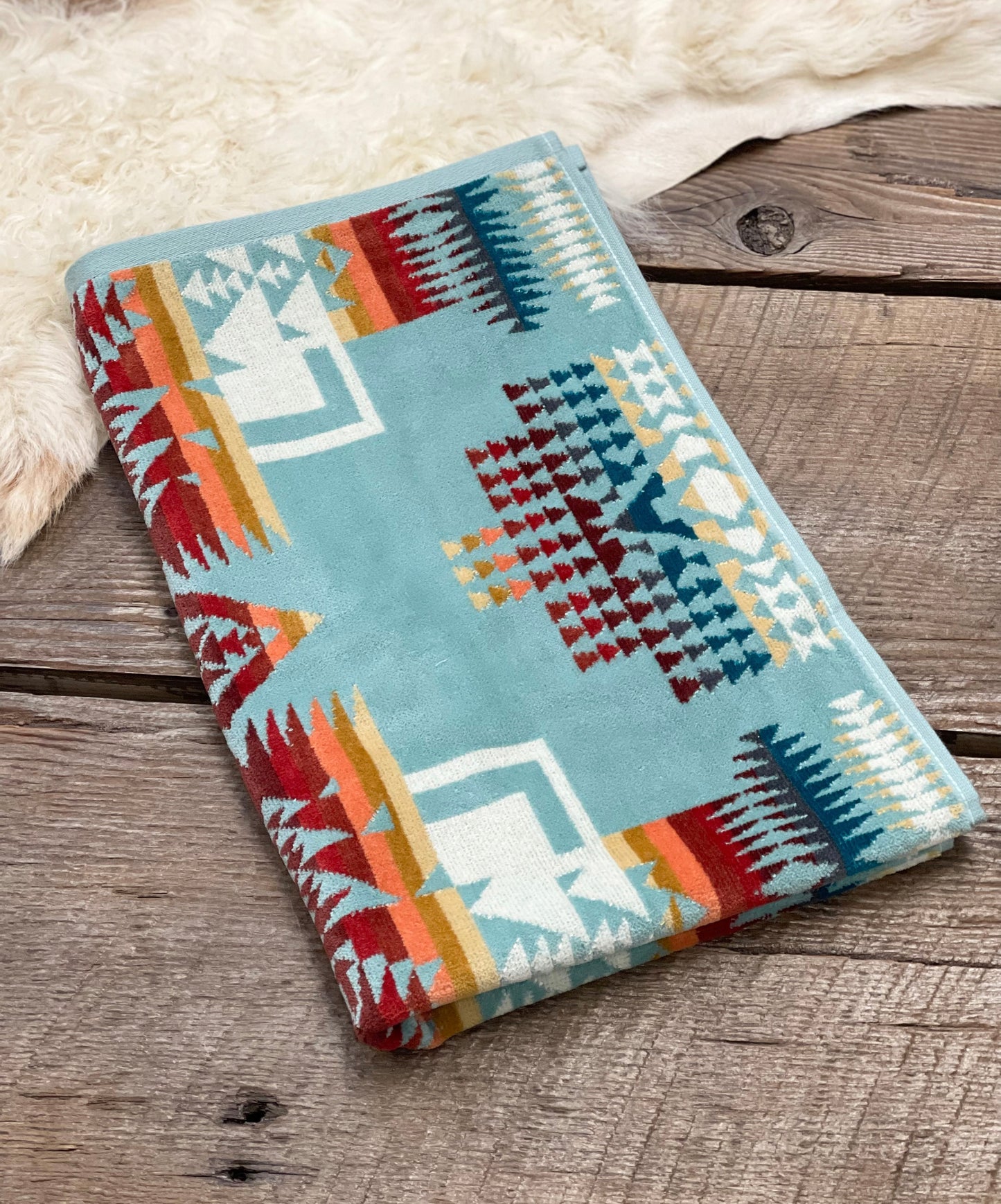 Aqua Chief Joseph Hand Towel