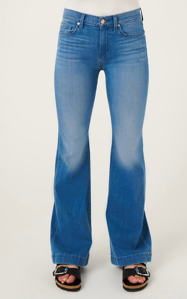 7 For All Mankind Dojo in Surf Blue